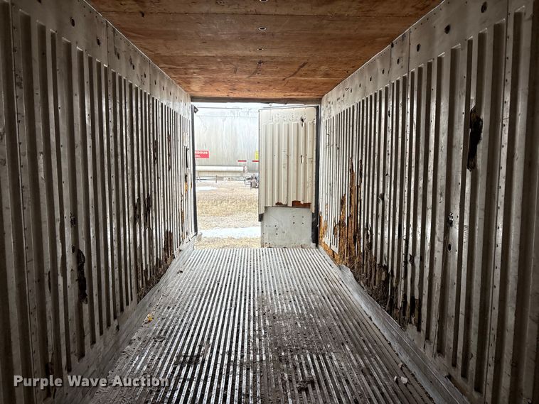 image for item FG2633 1973 Comet RDVT shipping container