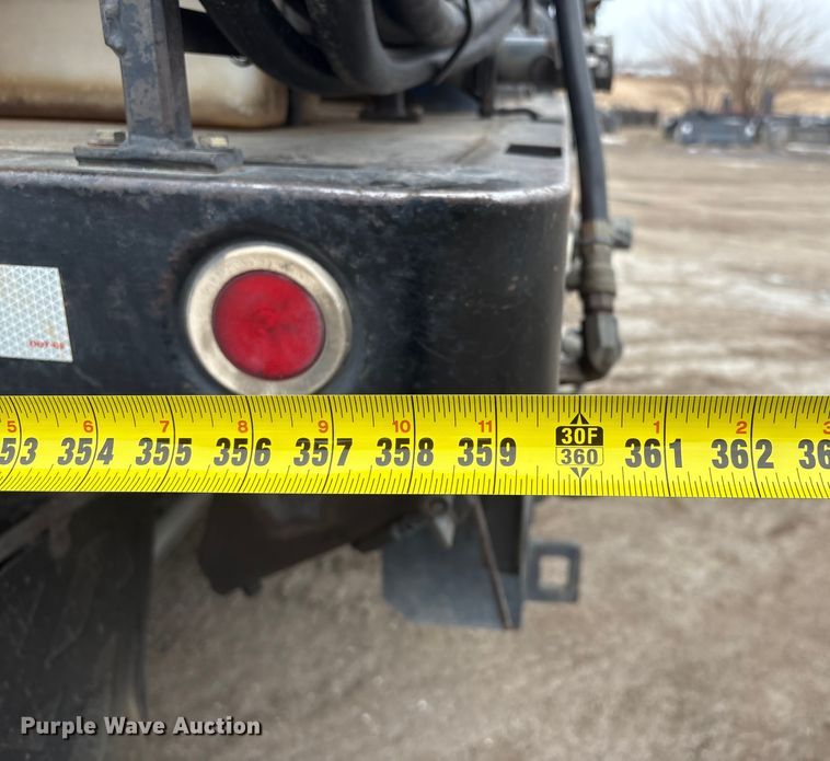 image for item FG2640 1997 Volvo WG-64T flatbed truck