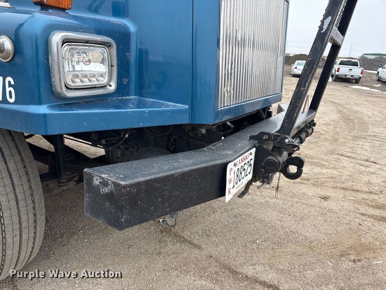 image for item FG2640 1997 Volvo WG-64T flatbed truck