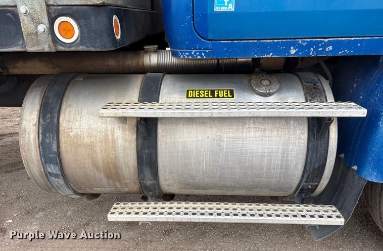 image for item FG2640 1997 Volvo WG-64T flatbed truck