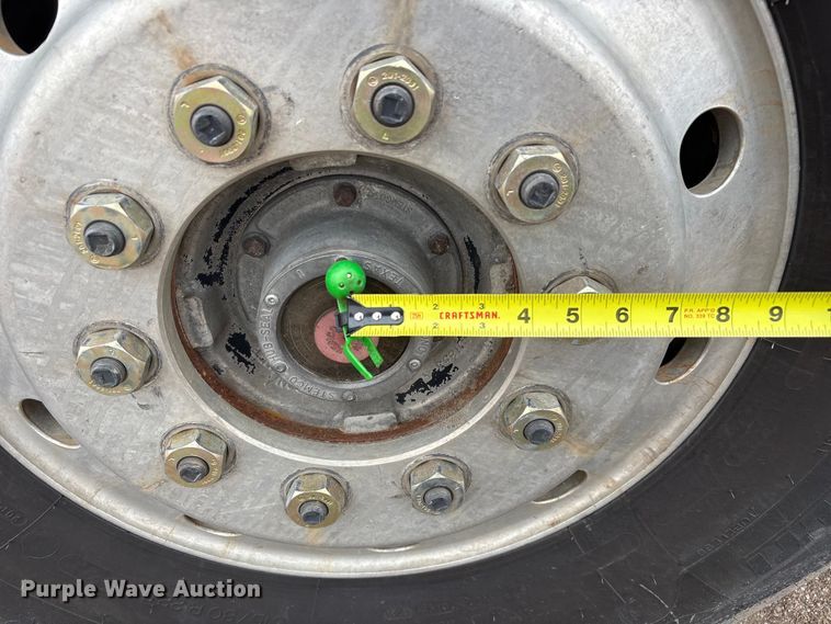 image for item FG2640 1997 Volvo WG-64T flatbed truck