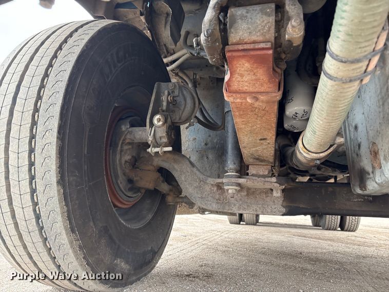 image for item FG2640 1997 Volvo WG-64T flatbed truck