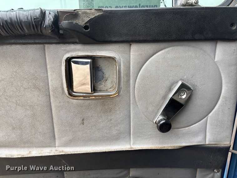 image for item FG2640 1997 Volvo WG-64T flatbed truck