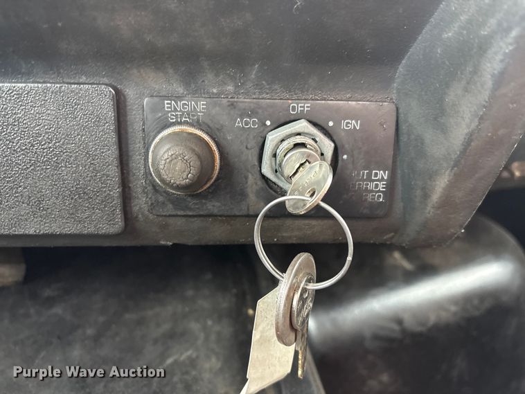 image for item FG2640 1997 Volvo WG-64T flatbed truck