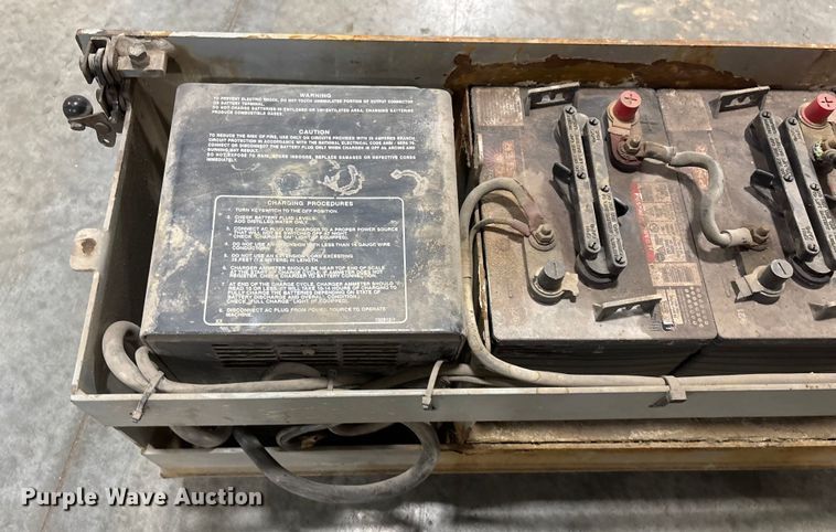 image for item FG2642 2000 Skyjack SJ III-3220 scissor lift