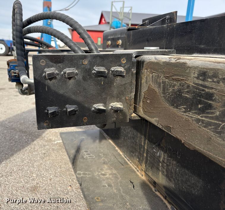 image for item FG2651 2025 Giyi SLS26 skid steer log splitter