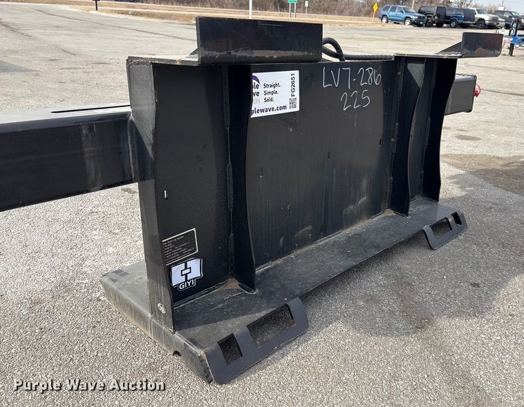 image for item FG2651 2025 Giyi SLS26 skid steer log splitter