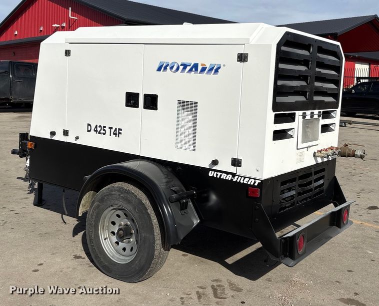 image for item FG2654 2017 Rotair D425T4F air compressor