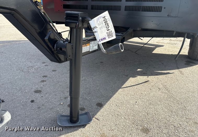 image for item FG2654 2017 Rotair D425T4F air compressor