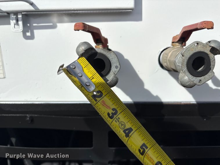 image for item FG2654 2017 Rotair D425T4F air compressor