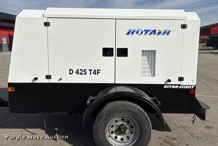 image for item FG2654 2017 Rotair D425T4F air compressor