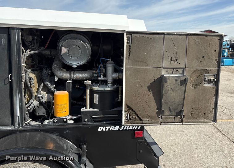 image for item FG2654 2017 Rotair D425T4F air compressor