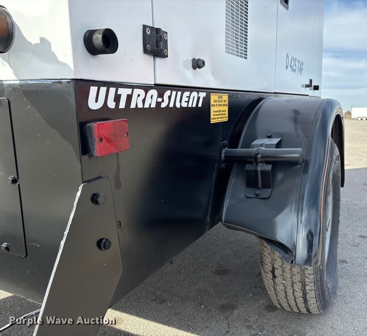 image for item FG2654 2017 Rotair D425T4F air compressor