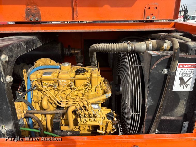 image for item FG2655 2015 Sullivan/Palatek D185P3CA4T air compressor