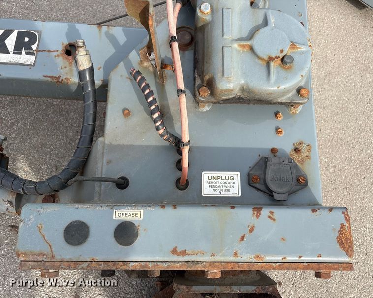 image for item FG2656 (2) Venturo service cranes