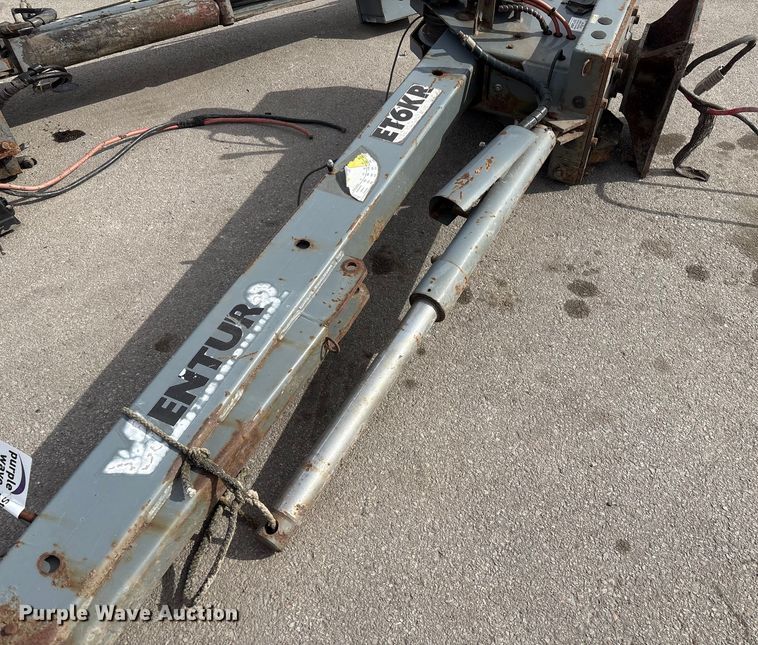 image for item FG2656 (2) Venturo service cranes