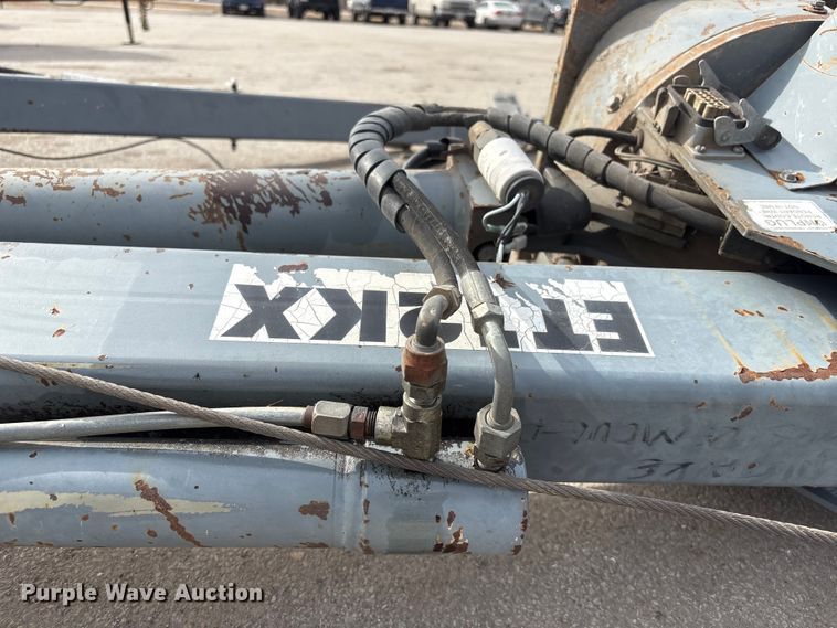 image for item FG2656 (2) Venturo service cranes