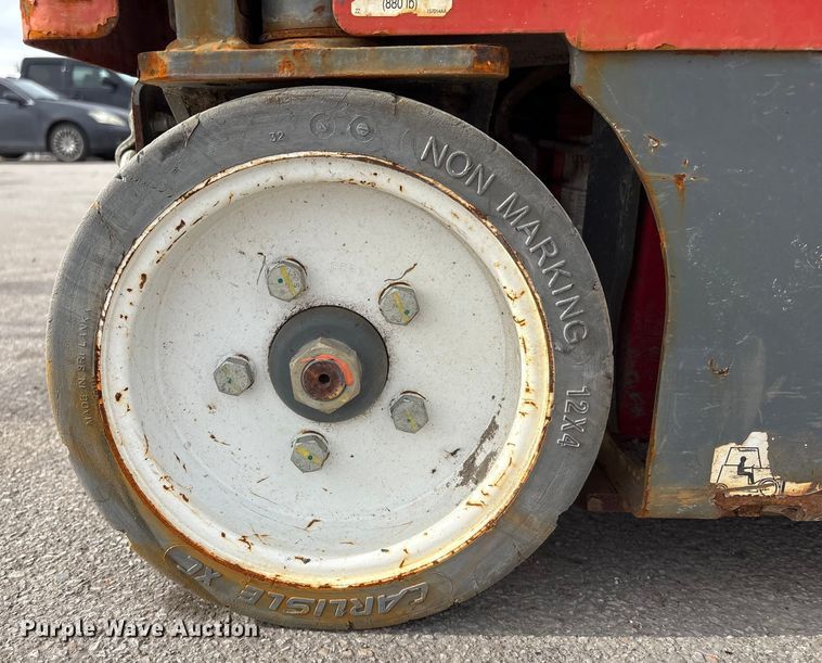 image for item FG2657 2017 Skyjack SJ12 vertical lift