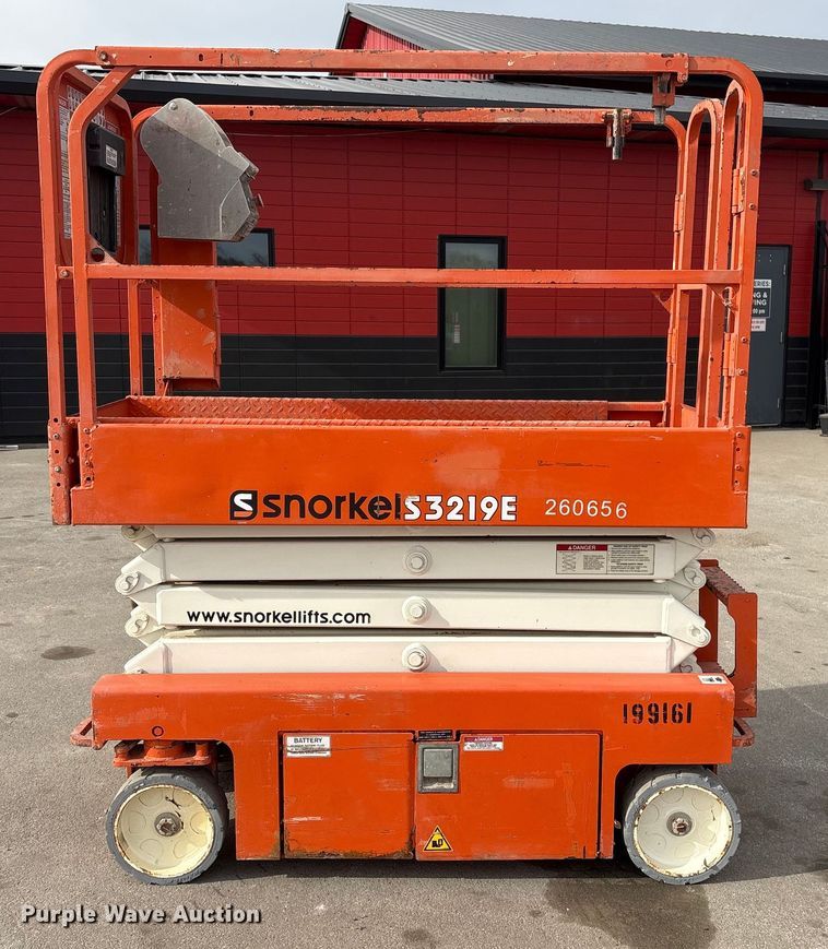 image for item FG2658 2017 Snorkel S3219EANSI scissor lift