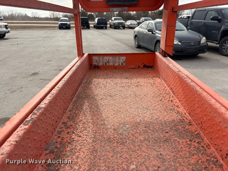 image for item FG2658 2017 Snorkel S3219EANSI scissor lift