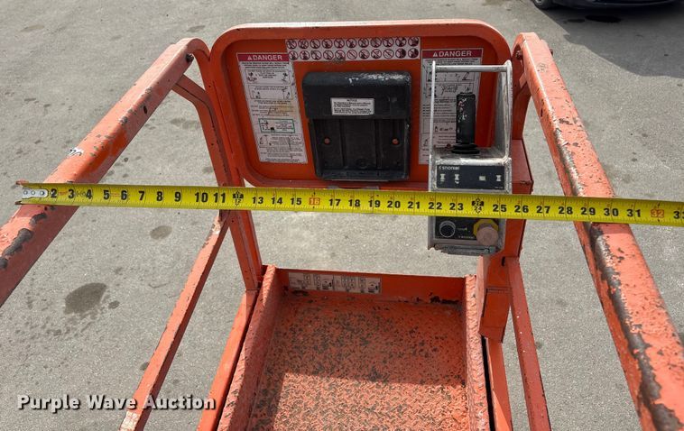 image for item FG2658 2017 Snorkel S3219EANSI scissor lift
