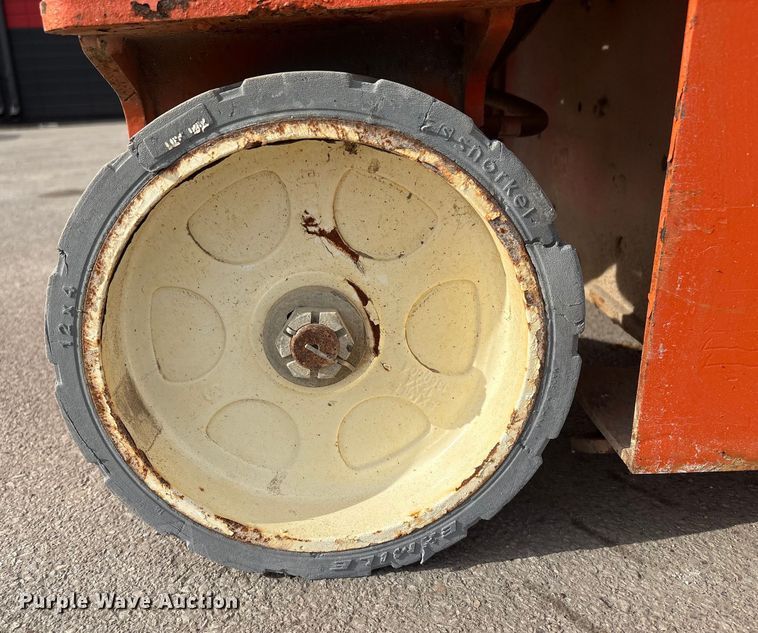 image for item FG2658 2017 Snorkel S3219EANSI scissor lift