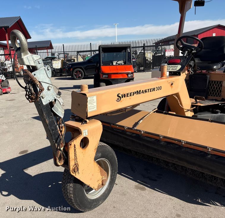 image for item FG2674 Laymor SM300 sweeper