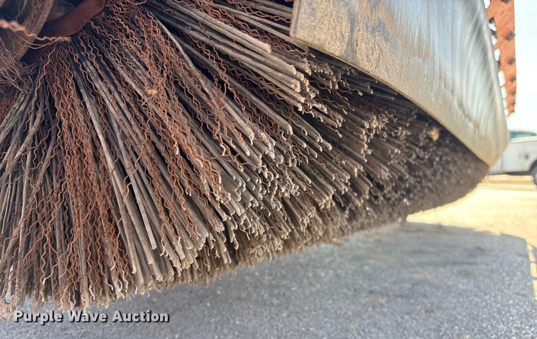 image for item FG2674 Laymor SM300 sweeper