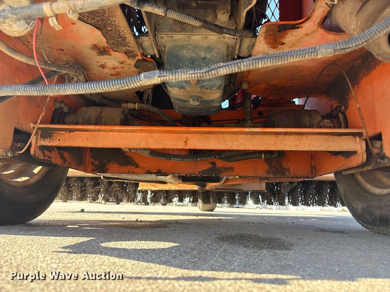 image for item FG2674 Laymor SM300 sweeper