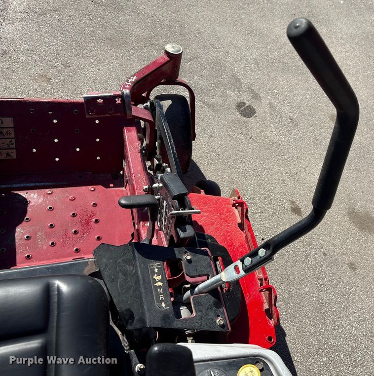 image for item FG2675 Exmark E-Series ZTR lawn mower