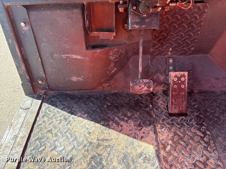 image for item FG2676 Cushman 84057 utility vehicle