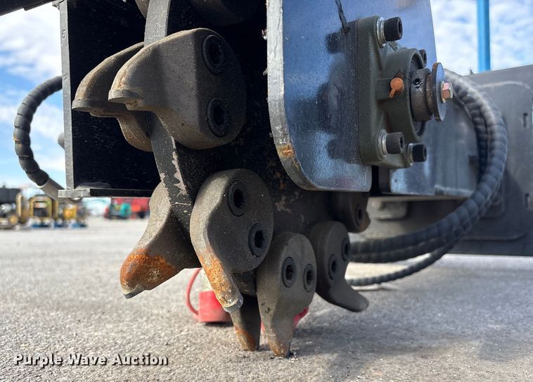 image for item FG2680 2025 Giyi SG45 skid steer stump grinder