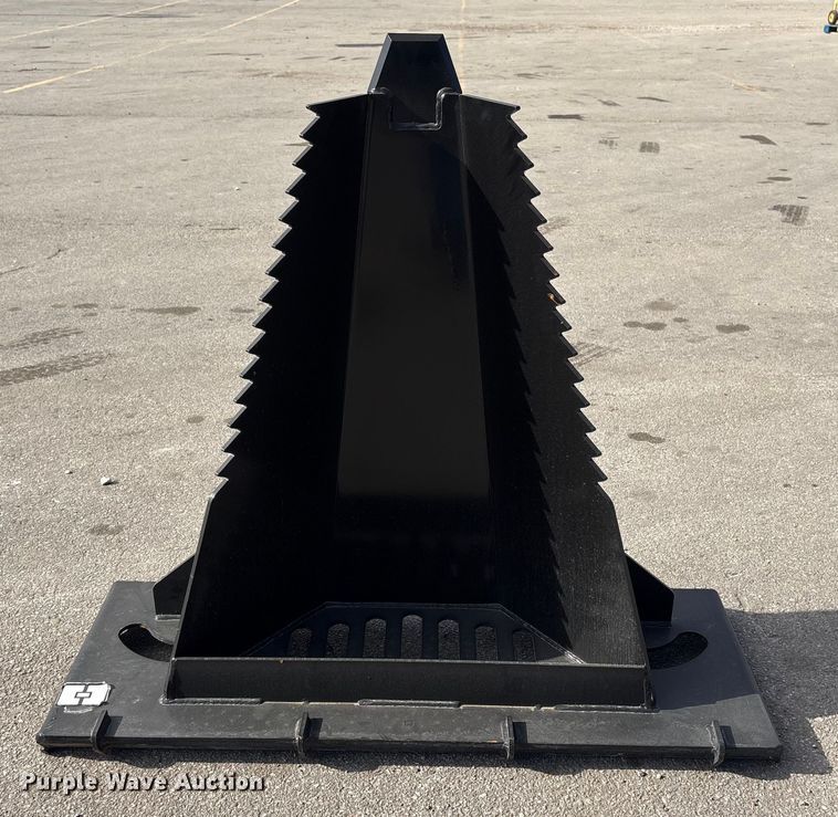 image for item FG2684 2025 Giyi SBW58 Skid steer stump bucket