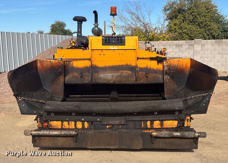 image for item FH7502 2011 Leeboy 8500 B paver