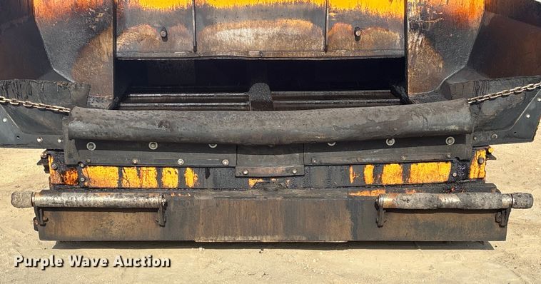 image for item FH7502 2011 Leeboy 8500 B paver