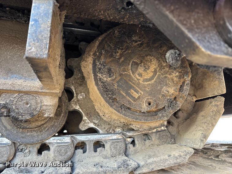 image for item FH7502 2011 Leeboy 8500 B paver