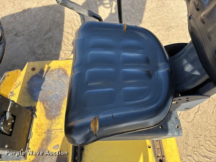 image for item FH7503 2006 Dynapac CC122 double drum vibratory roller