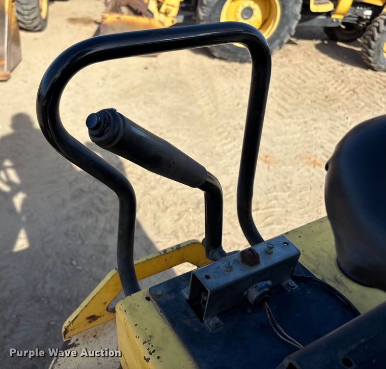 image for item FH7503 2006 Dynapac CC122 double drum vibratory roller