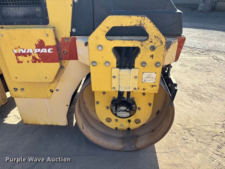 image for item FH7503 2006 Dynapac CC122 double drum vibratory roller