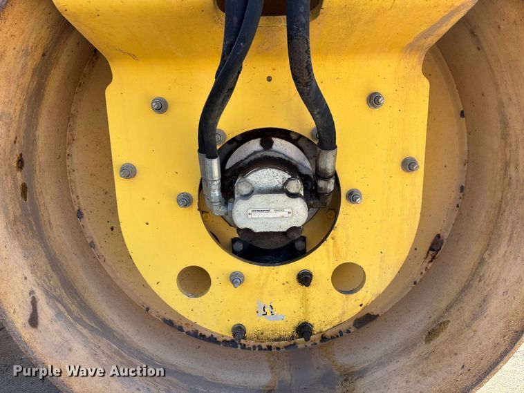 image for item FH7503 2006 Dynapac CC122 double drum vibratory roller