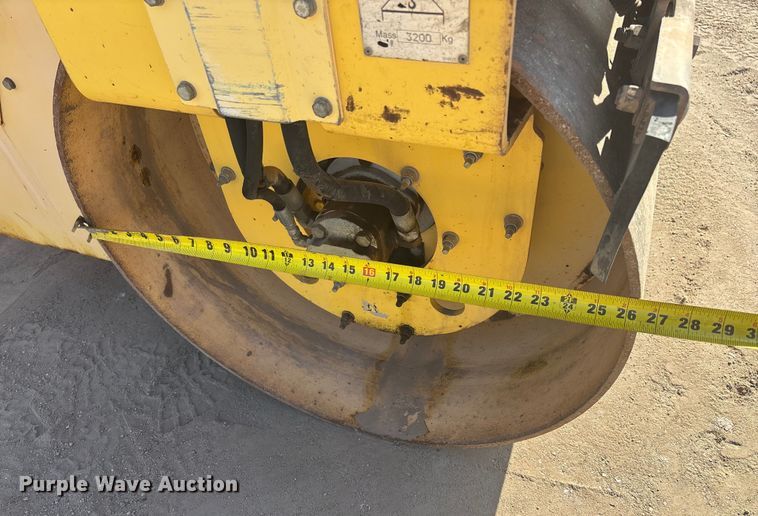 image for item FH7503 2006 Dynapac CC122 double drum vibratory roller