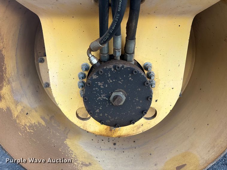 image for item FH7504 2003 Dynapac CC122 double drum vibratory roller