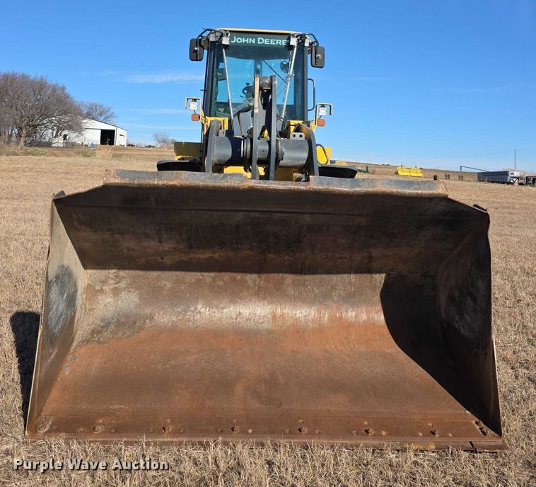 image for item FI0775 2015 John Deere 544K high lift wheel loader
