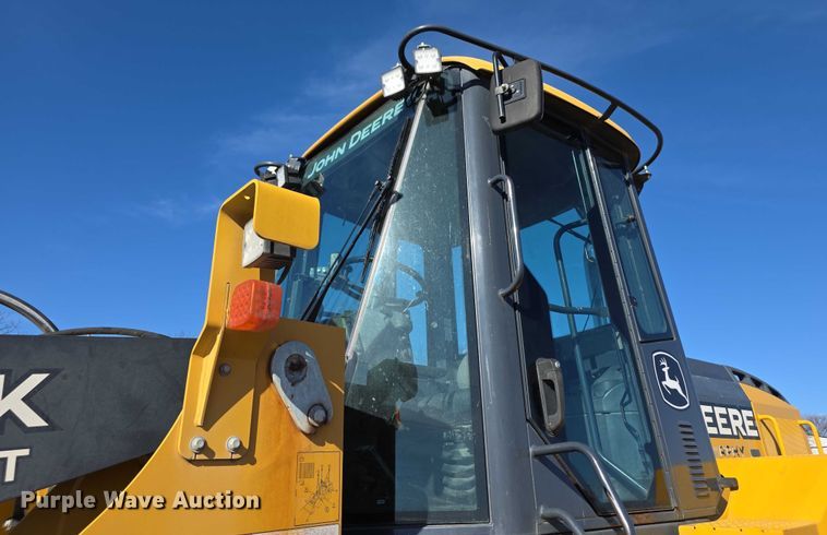 image for item FI0775 2015 John Deere 544K high lift wheel loader
