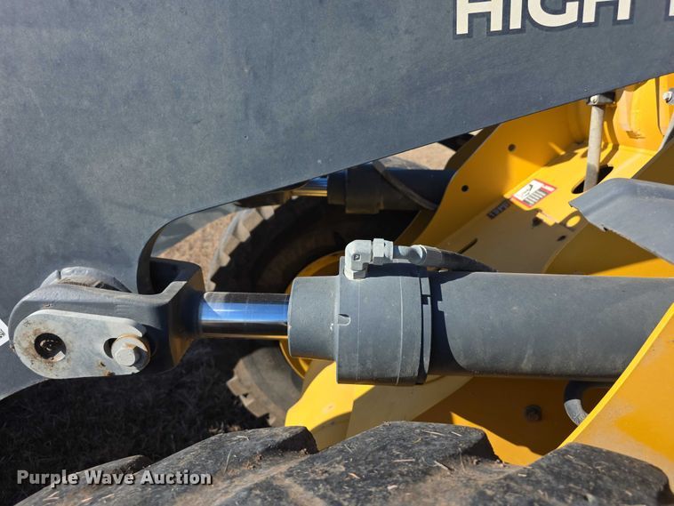 image for item FI0775 2015 John Deere 544K high lift wheel loader
