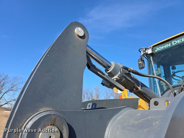 image for item FI0775 2015 John Deere 544K high lift wheel loader
