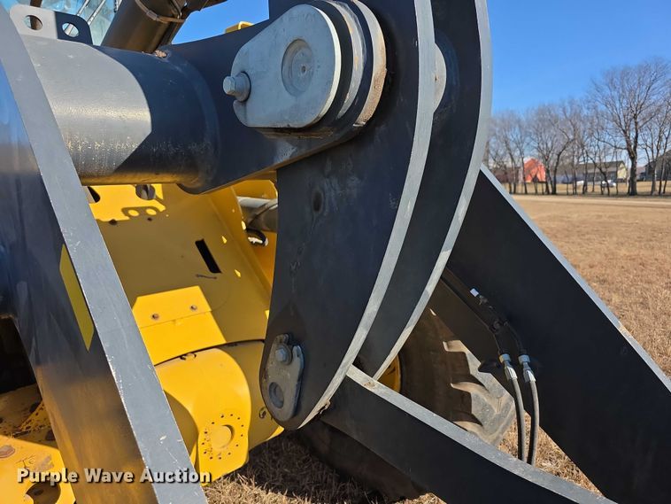 image for item FI0775 2015 John Deere 544K high lift wheel loader