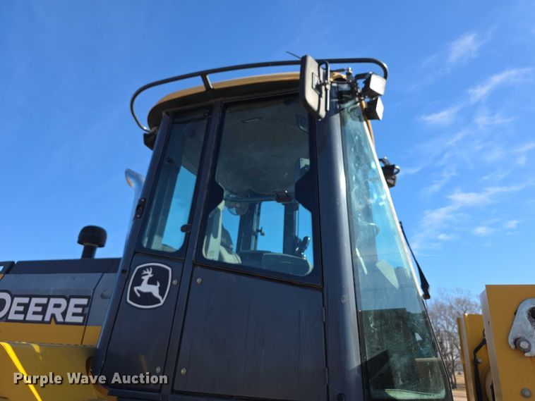 image for item FI0775 2015 John Deere 544K high lift wheel loader