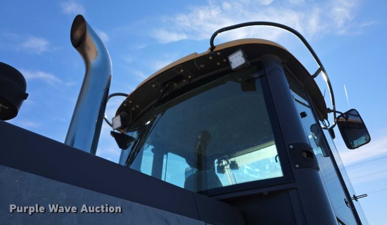 image for item FI0775 2015 John Deere 544K high lift wheel loader