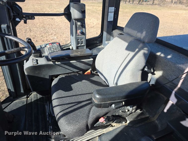 image for item FI0775 2015 John Deere 544K high lift wheel loader